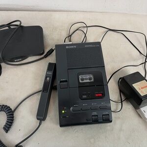 Sony M-2020 Microcassette Dictator Unit AC Adapter & Pedal Plus Cassette & Mic